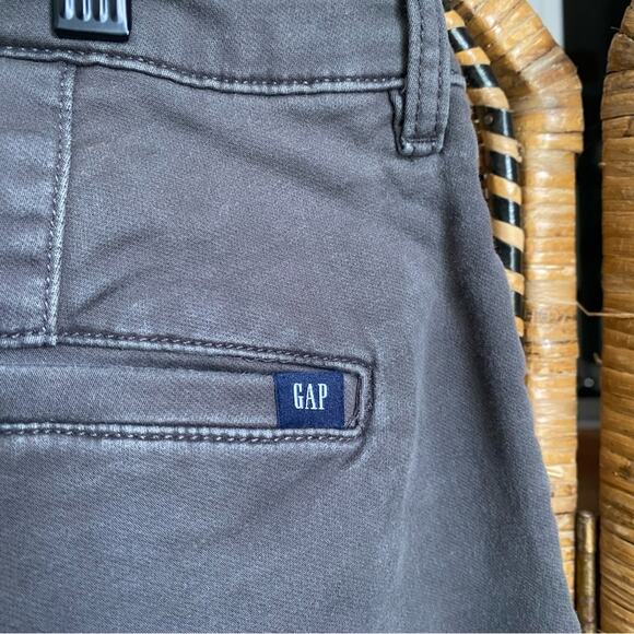 GAP Gray Chinos Versatile Cotton-Blend size 14 stretch skinny minimalist - Picture 7 of 7